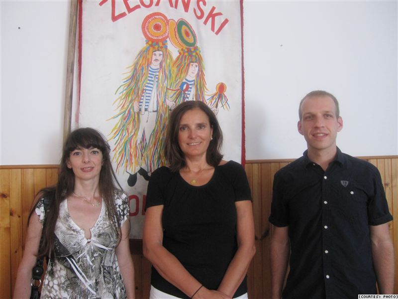 Viviana Brkarić, Zvjezdana Vrzić, and Robert Doričić (left to right) of the Preservation of the Vlashki or Žejanski Language Project