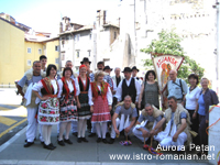 The Žejanski Žvoncari posing before the start of the 'IstroRomanians (Cici and Citibiri') Seminar