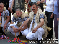 The Žejanski Žvoncari posing before the start of the 'IstroRomanians (Cici and Citibiri') Seminar