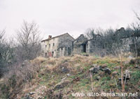 Ruins of old houses in Šušnjevica